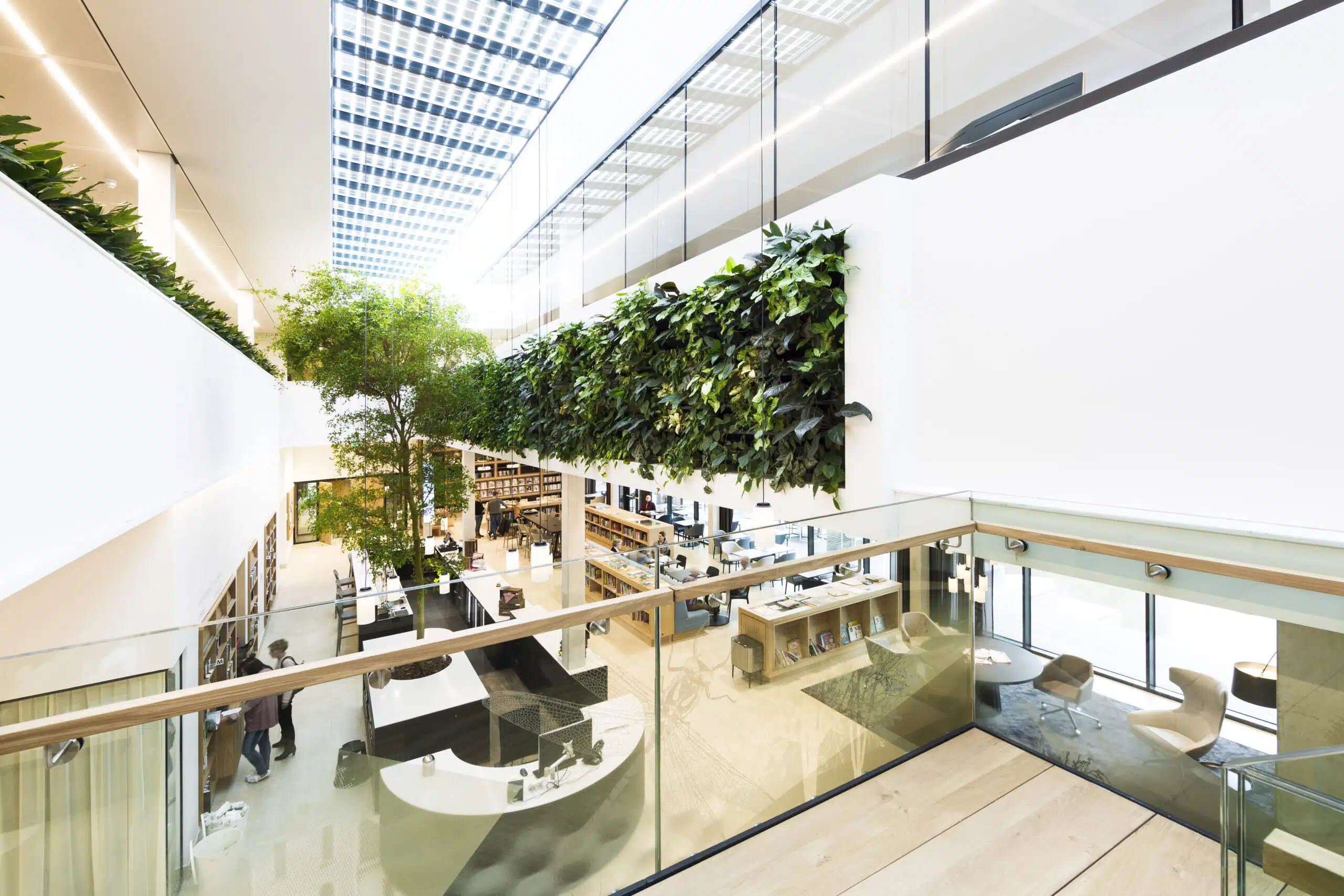 Interieurbeplanting door Bloei.